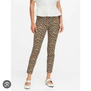 Banana republic Sloan pants size 2 cheetah print